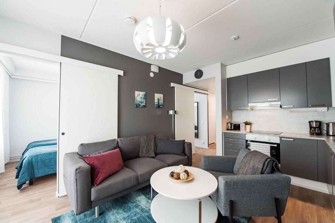 Forenom Serviced Apartments Vantaa Neilikkatie Bagian luar foto