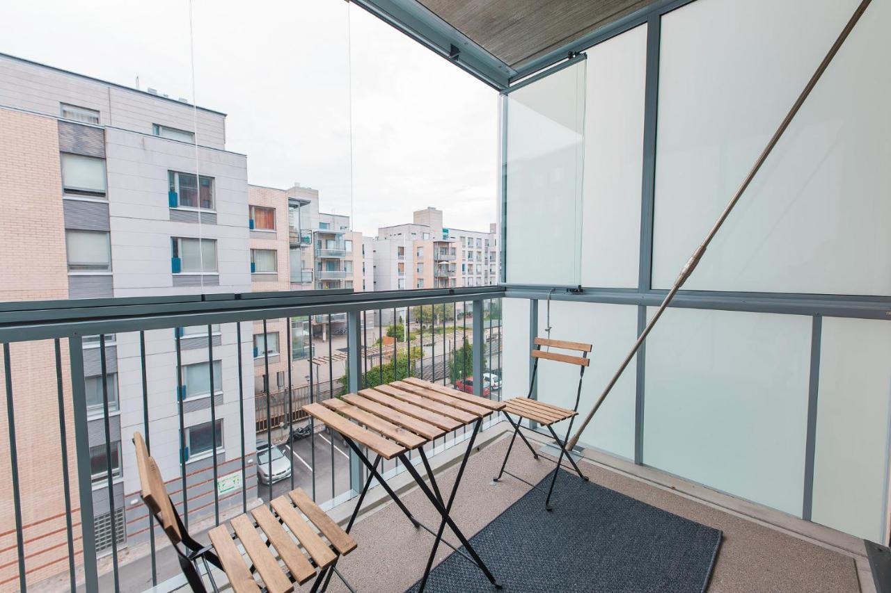 Forenom Serviced Apartments Vantaa Neilikkatie Bagian luar foto