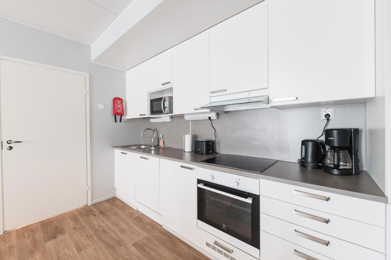 Forenom Serviced Apartments Vantaa Neilikkatie Bagian luar foto