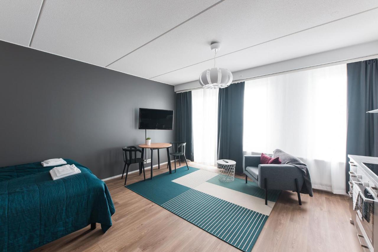 Forenom Serviced Apartments Vantaa Neilikkatie Bagian luar foto