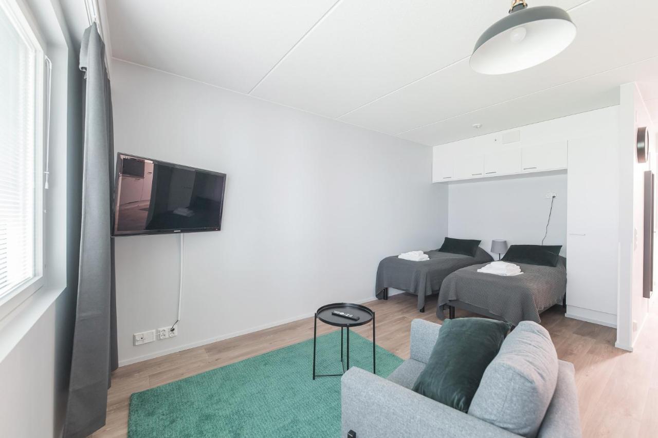 Forenom Serviced Apartments Vantaa Neilikkatie Bagian luar foto