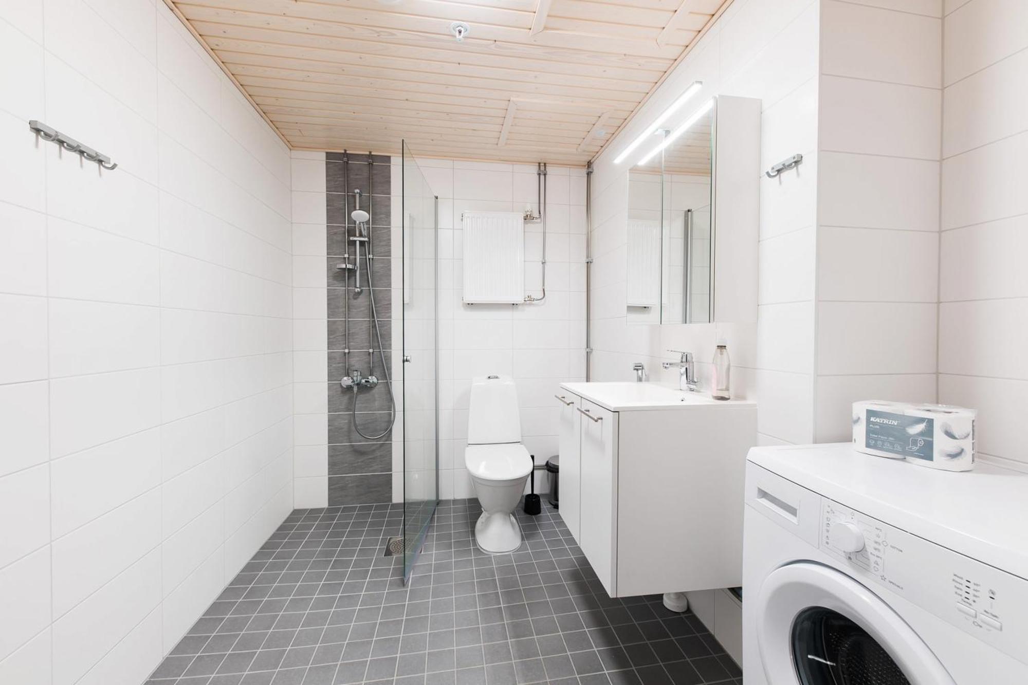 Forenom Serviced Apartments Vantaa Neilikkatie Bagian luar foto